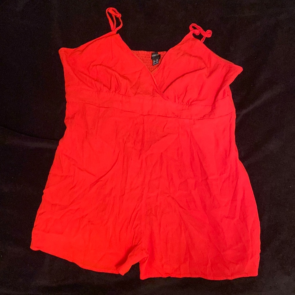 I’m selling a romper that is a peach color